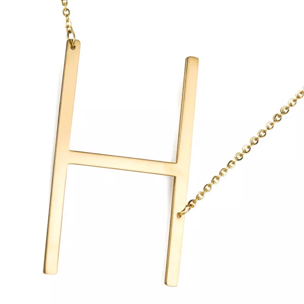 Maxi Letter Necklace 🎁 The Perfect Christmas Gift